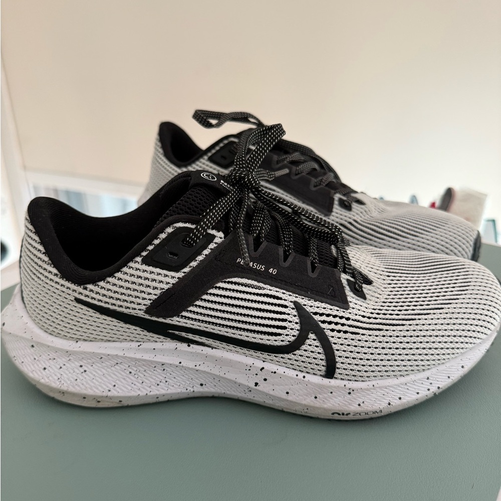 Nike Pegasus 40 Black and White Running Shoes
